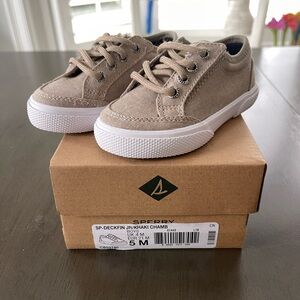 NEW in box, Sperry toddler shoes with Velcro closure. Size 5M (baby/toddler)